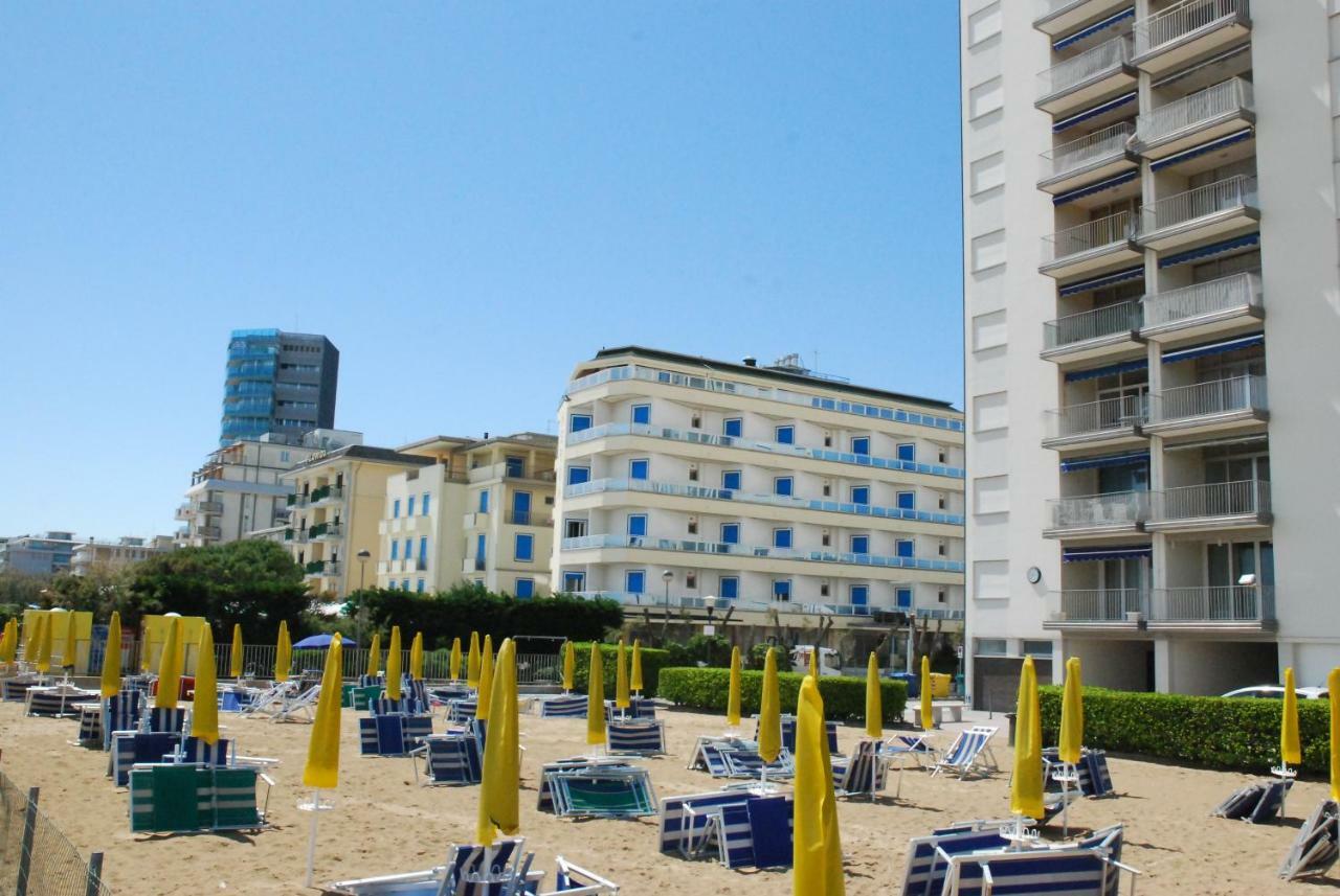 Heron Apartments Lido di Jesolo Exterior photo